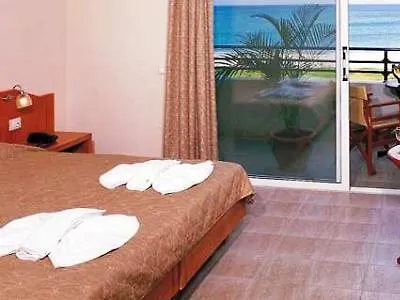 Apladas Beach Ξενοδοχείο Ptinotrofíon