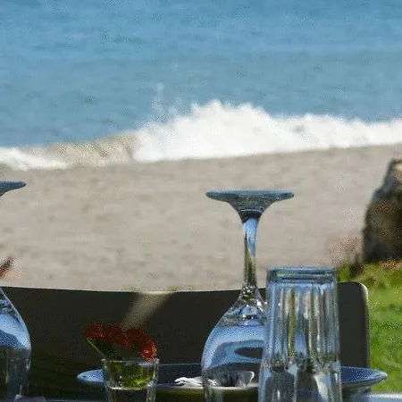 Ξενοδοχείο Apladas Beach Ptinotrofíon